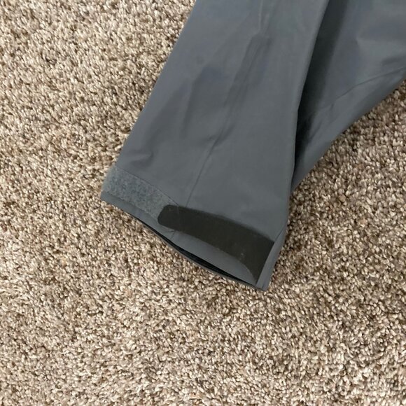 Arc teryx Alpha LT Gore-Tex Pro Jacket - Picture 7 of 11